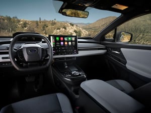 Subaru e-Outback Interieur aus Fahrerperspektive