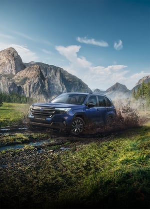 Subaru Forester im Matsch