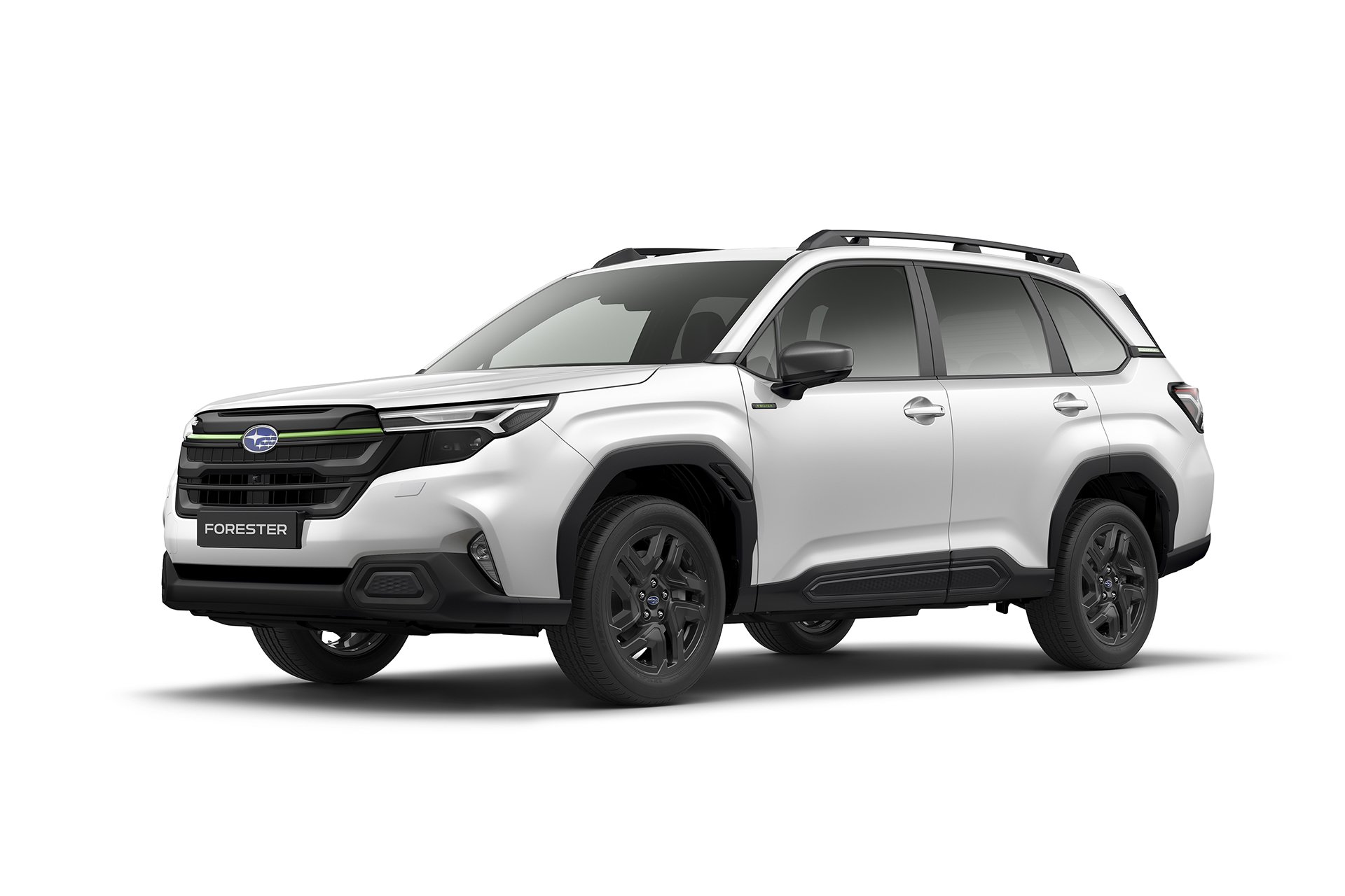Weißer Subaru Forester als Sonderedition mit schwarzem Dachgepäckträger und Akzente in grün