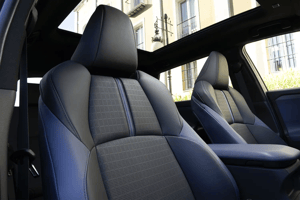 SOLTERRA in Harbor Mist Grey Pearl Sitze